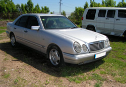 МЕРЦЕДЕС  Е 300ТД